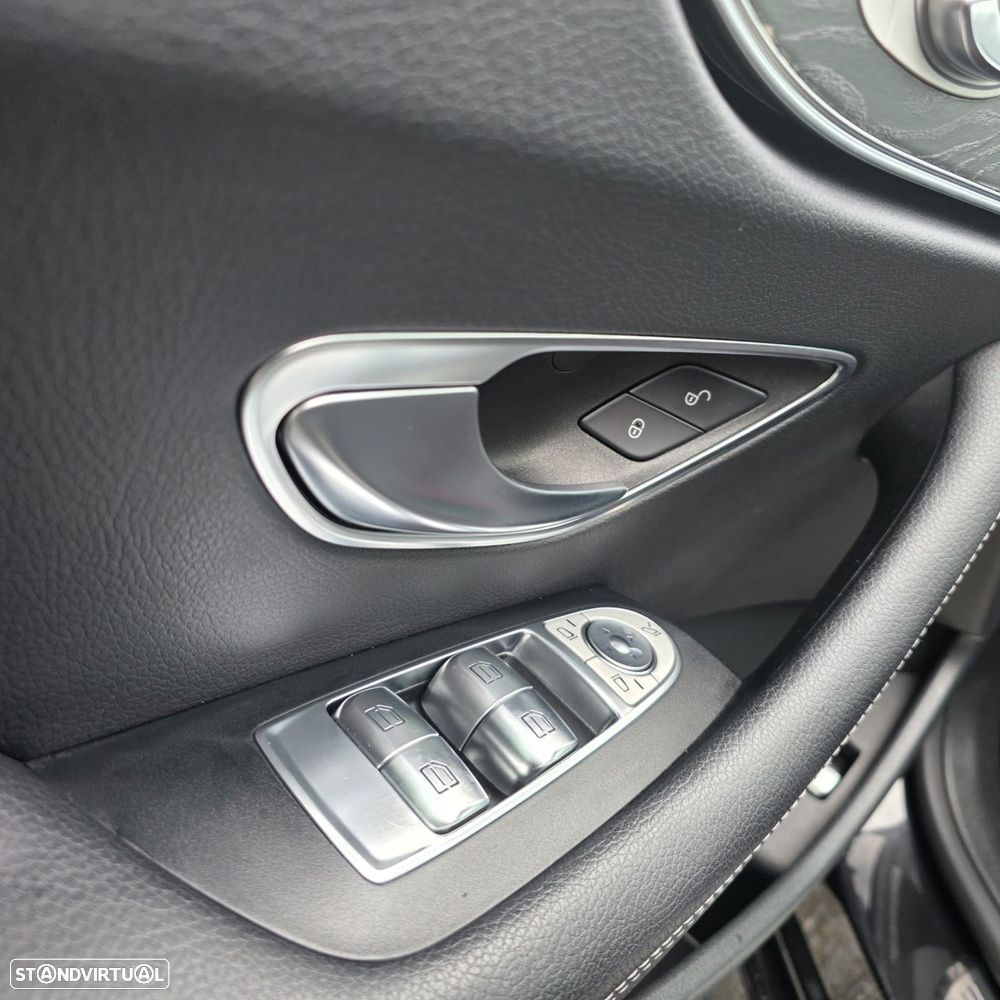 Mercedes-Benz E 220 d Coupe 9G-TRONIC AMG Line - 18