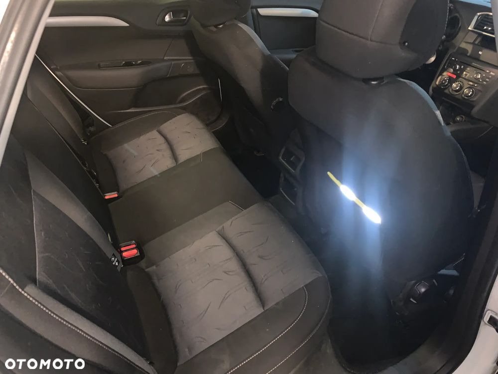 Citroën C4 1.6 HDi Selection - 15