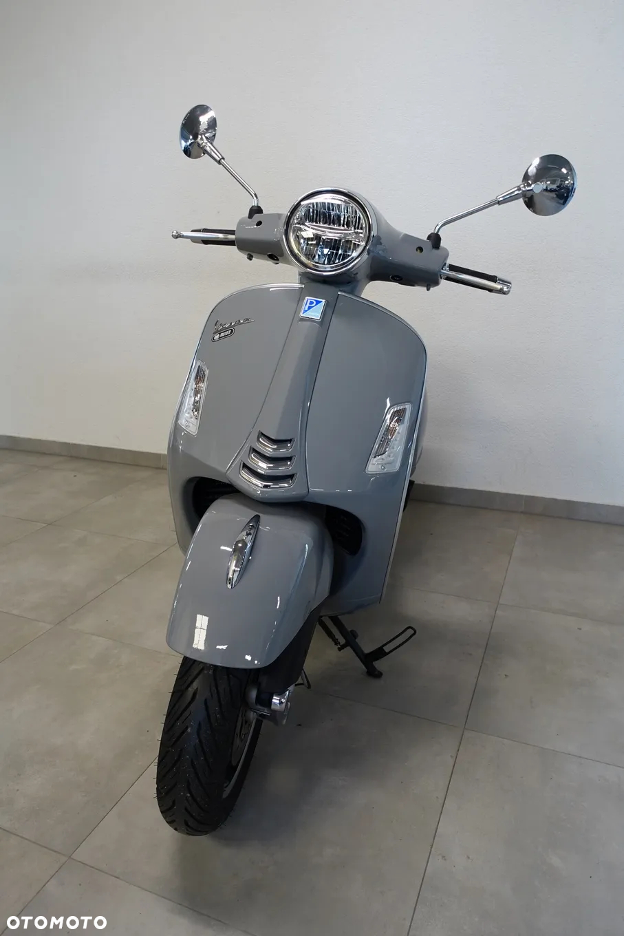 Vespa GTS - 10