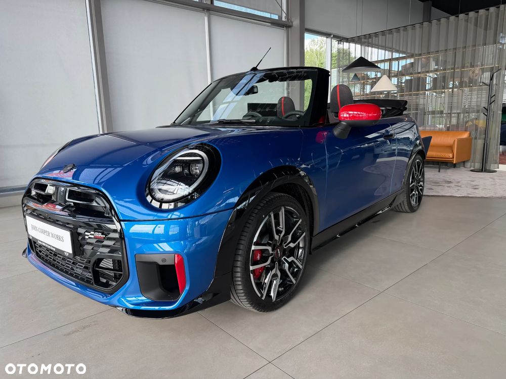 MINI John Cooper Works - 3
