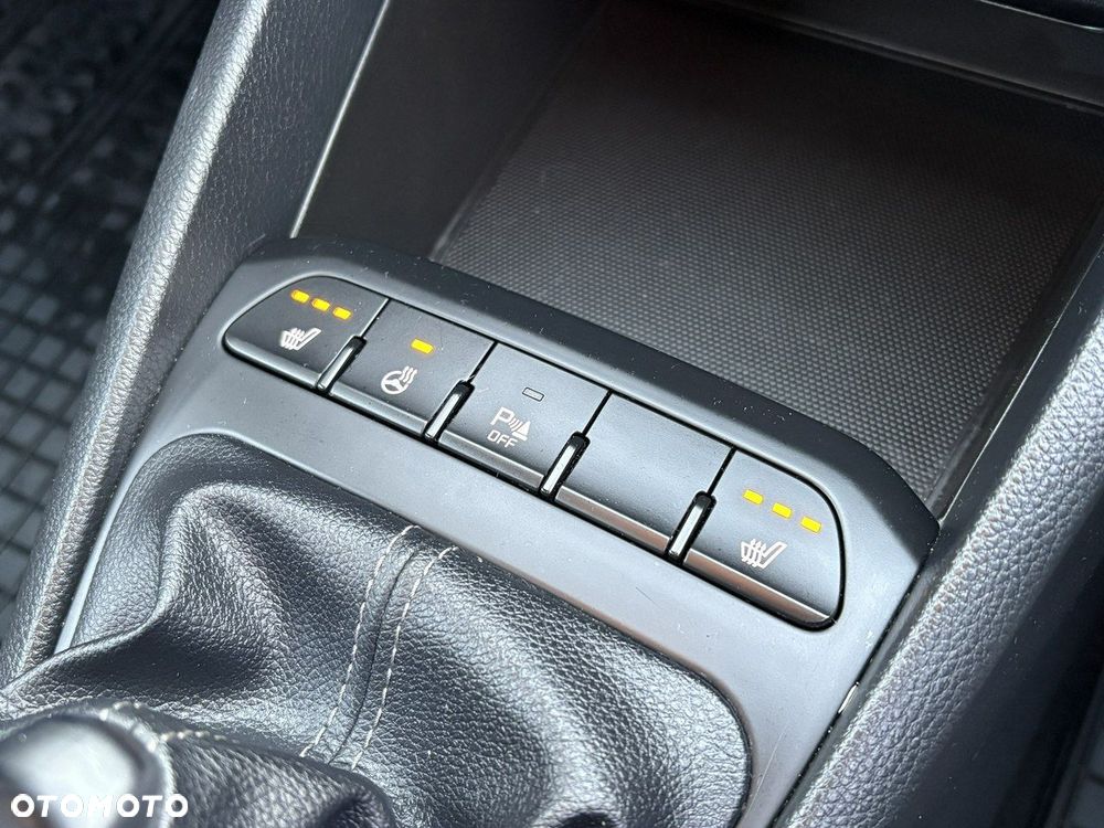 Kia Rio 1.0 T-GDI L Business Line - 17