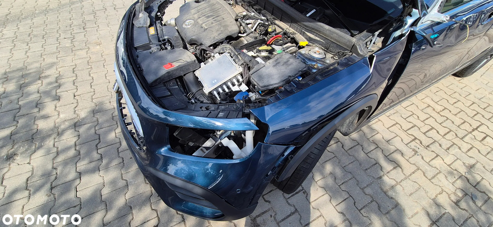 Mercedes-Benz GLB 200 d 4-Matic AMG Line 8G-DCT - 16