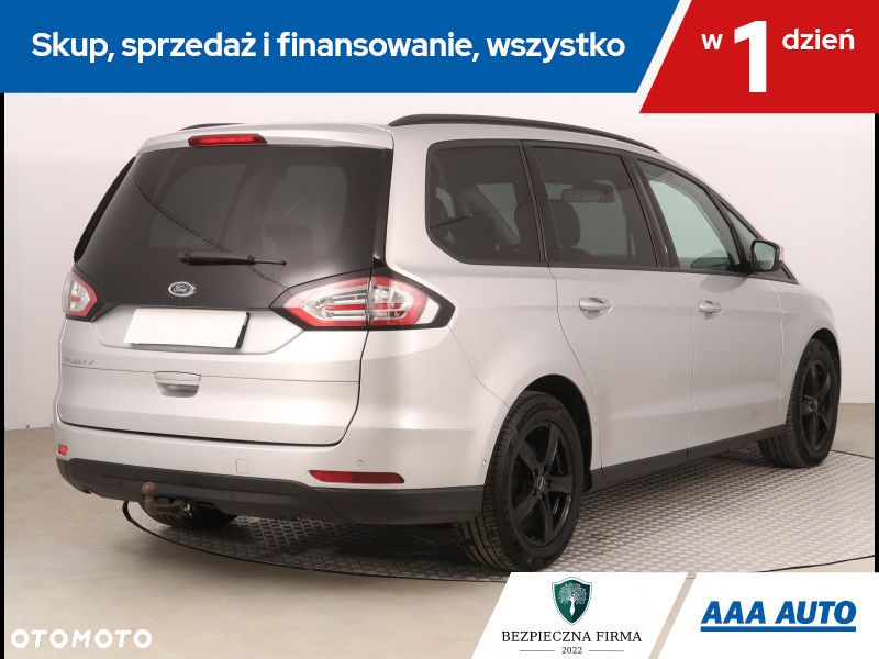 Ford Galaxy - 6