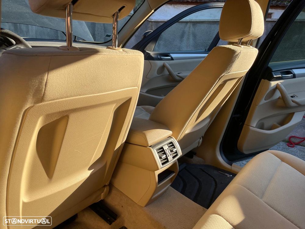 BMW X3 18 d sDrive - 12