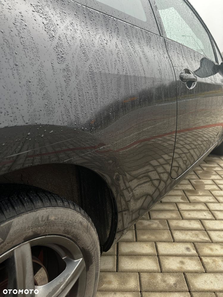 Toyota Auris 1.4 VVT-i - 11