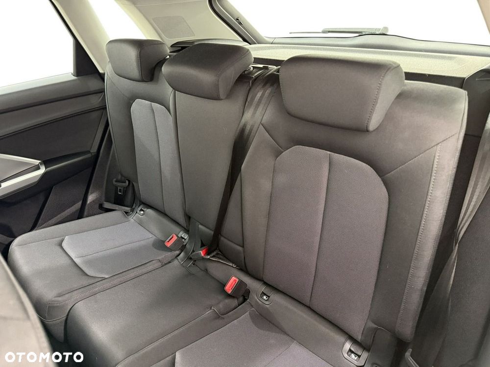 Audi Q3 - 13