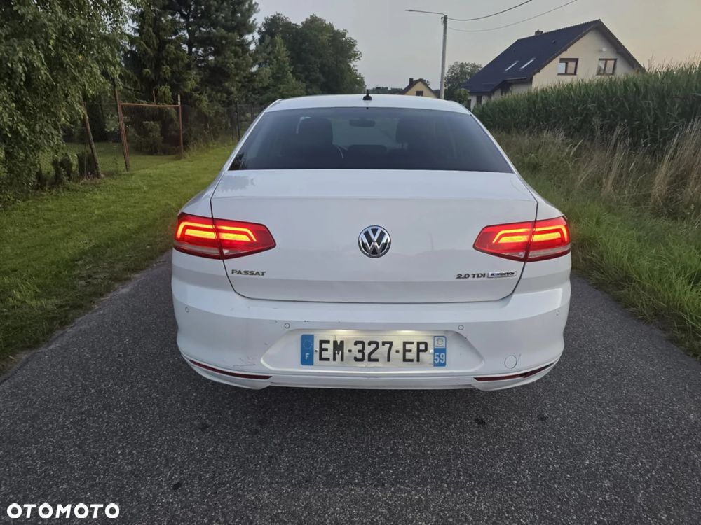Volkswagen Passat 2.0 TDI (BlueMotion Technology) Comfortline - 5