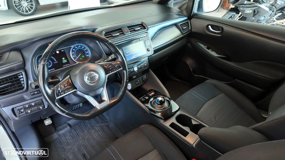 Nissan Leaf N-Connecta - 12