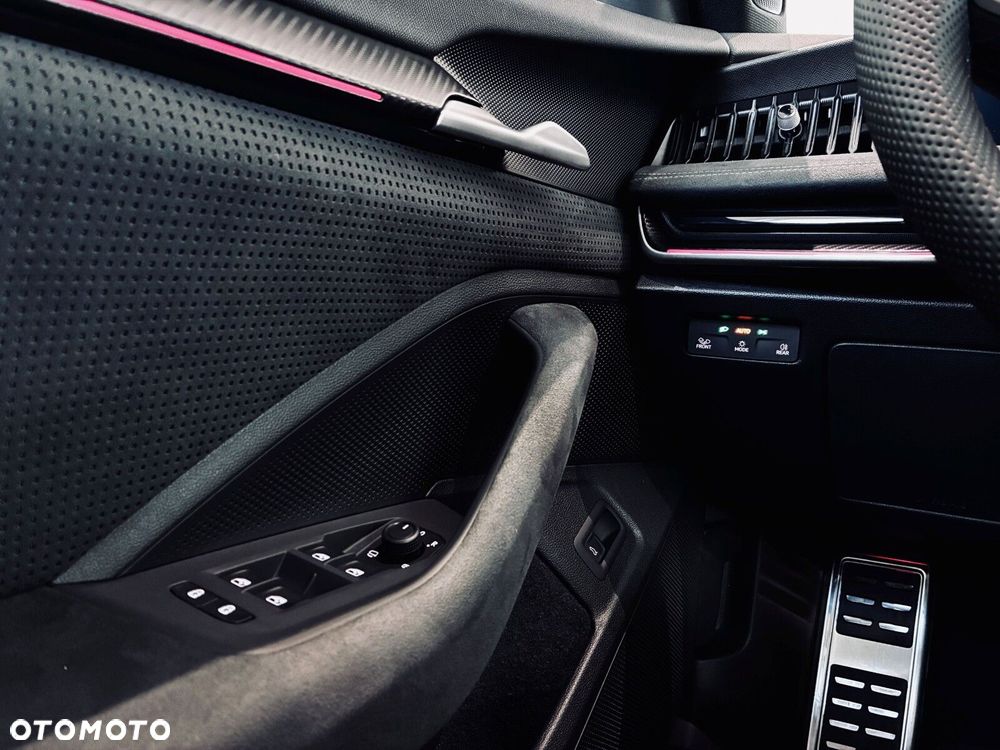 Skoda Superb - 25