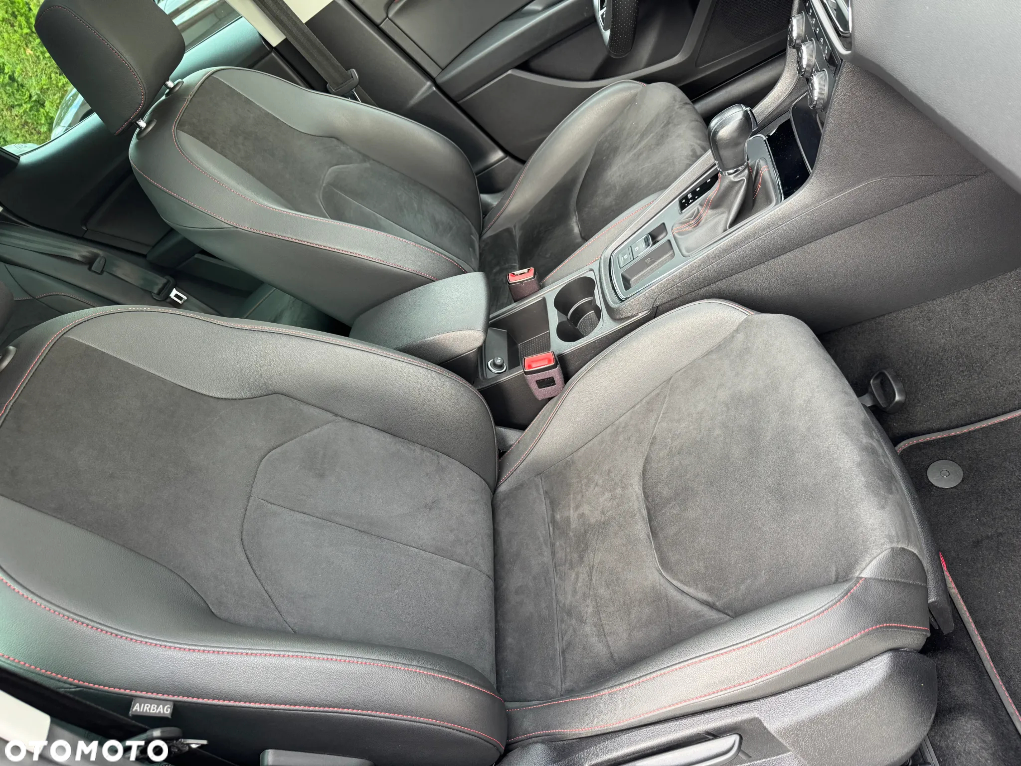 Seat Leon 2.0 TDI DSG FR - 11