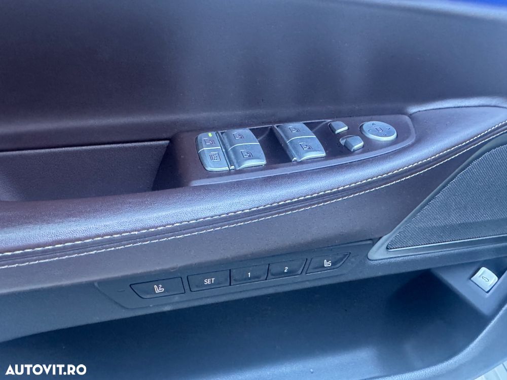 BMW Seria 7 730d xDrive - 36