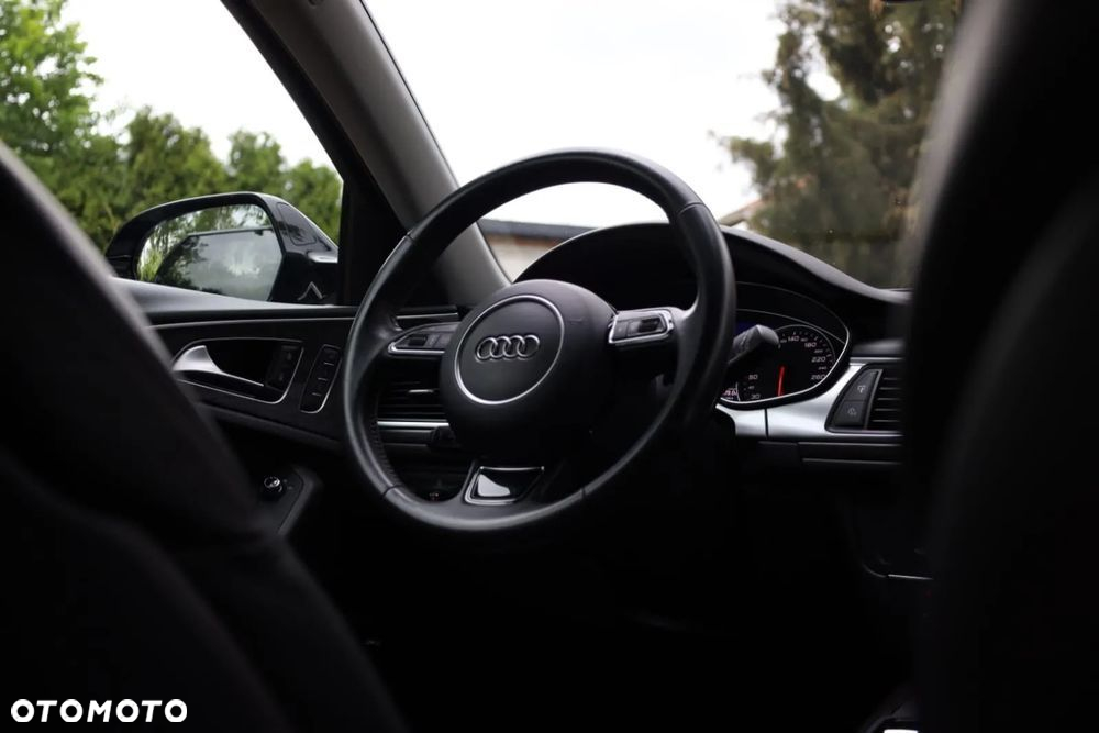 Audi A6 - 6