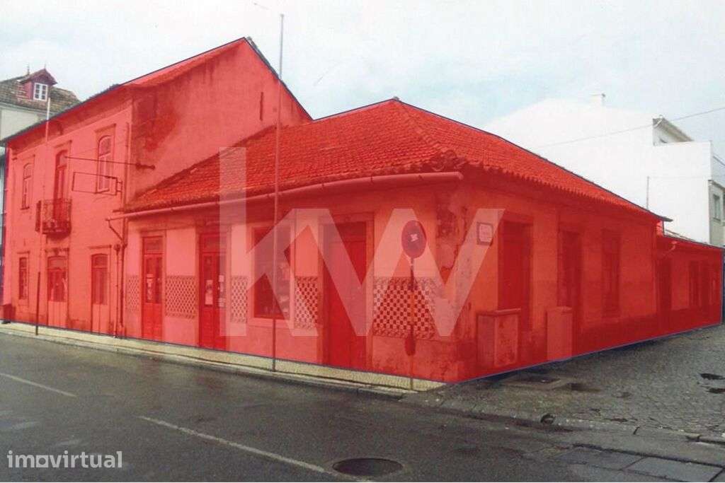 FANTÁSTICO IMÓVEL URBANO PARA CONSTRUÇÃO OU REABILITAÇÃO, NO CENTRO DE - Grande imagem: 4/13