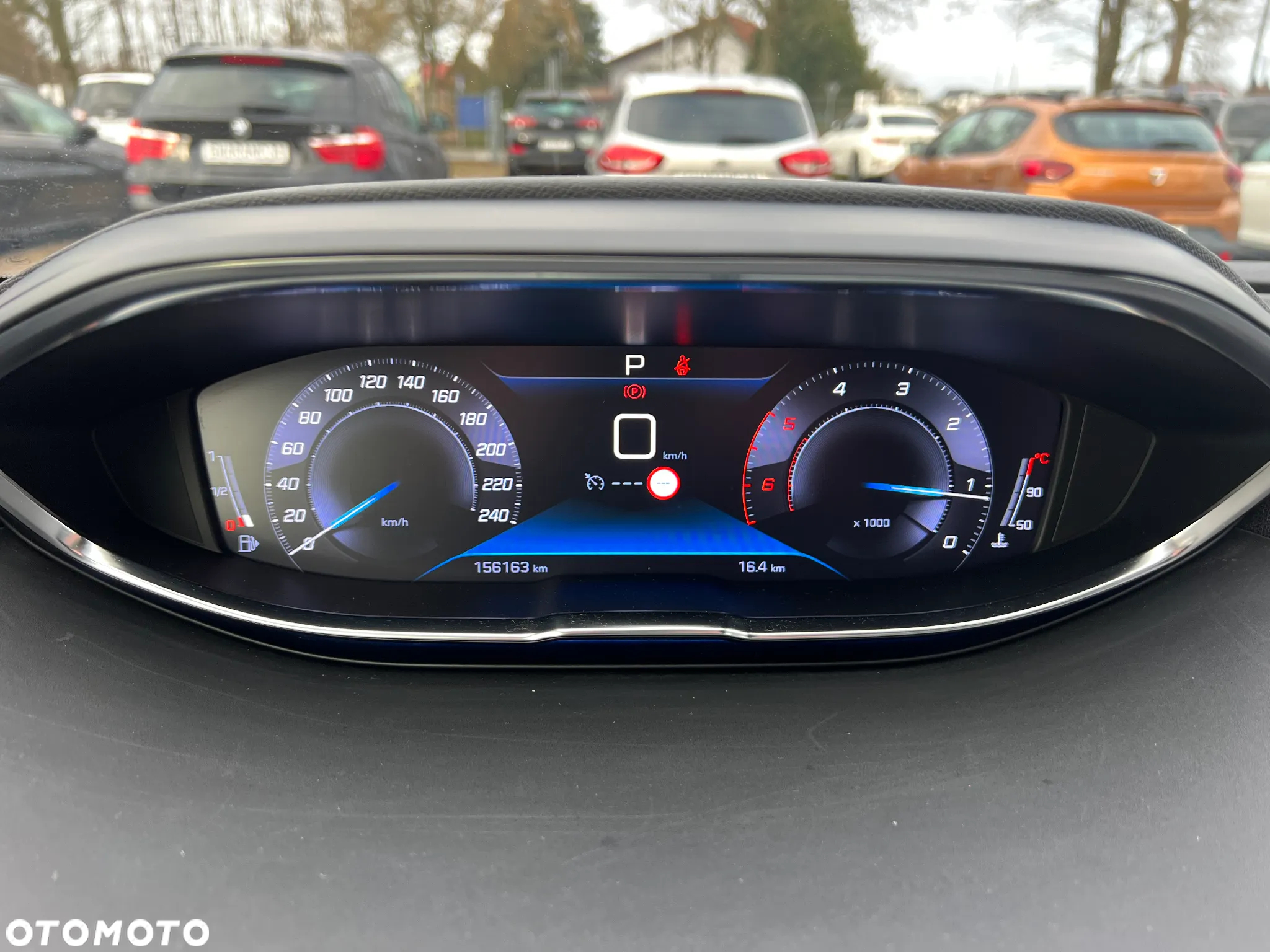 Peugeot 5008 1.5 BlueHDi GT S&S EAT8 - 32