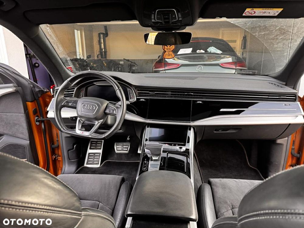 Audi Q8 - 21