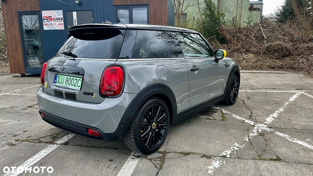 MINI Cooper SE Resolute Edition - 7