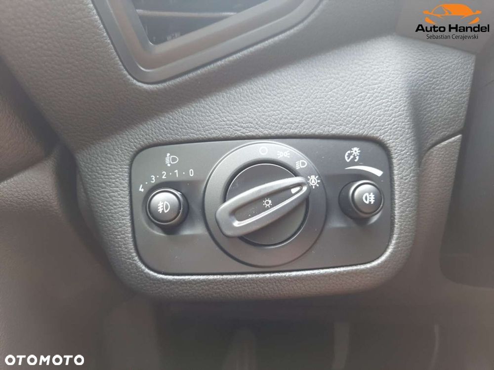 Ford Kuga 1.5 EcoBoost 2x4 Titanium - 17