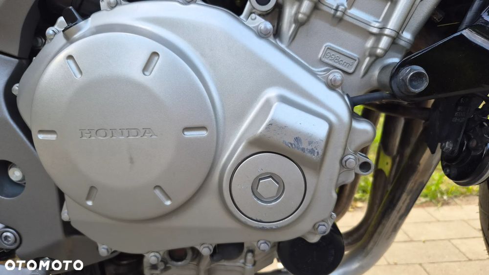Honda CBF - 33