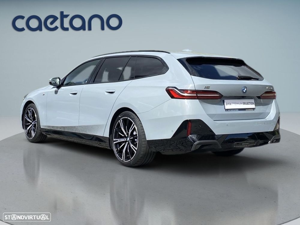 BMW i5 eDrive40 Pack Desportivo M - 28