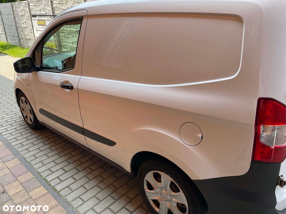 Ford TRANSIT COURIER - 5