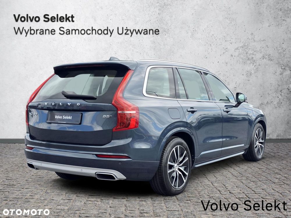 Volvo XC 90 - 7