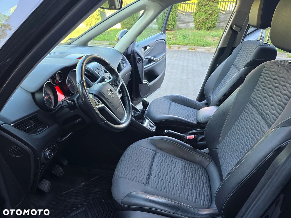 Opel Zafira 2.2 Edition Plus - 20