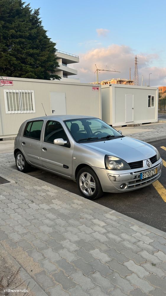Renault Clio 1.2 16V SE Extreme - 1