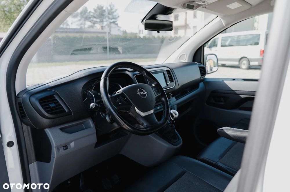 Opel VIVARO - 12