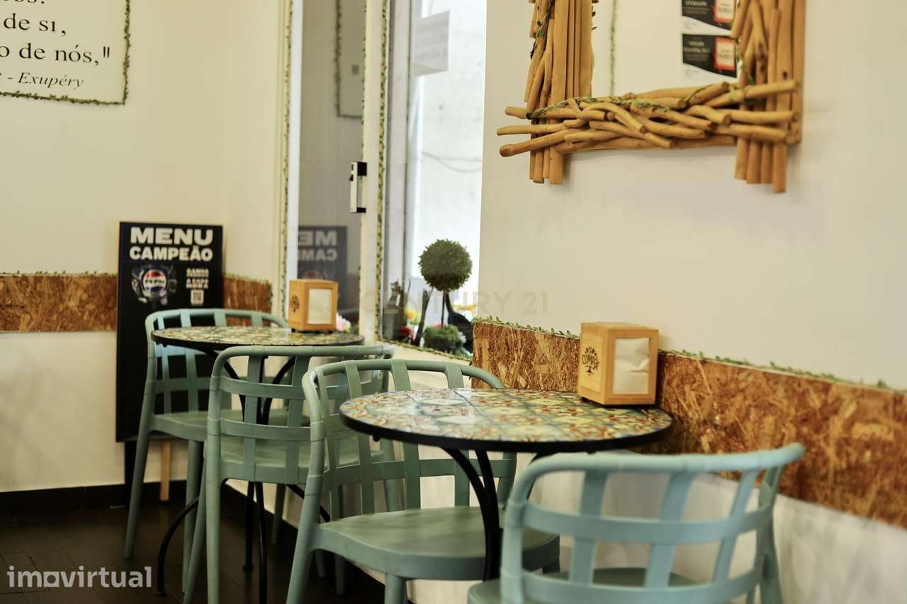 Café / Snack-Bar para Trespasse na Estrada de Benfica - Grande imagem: 2/14
