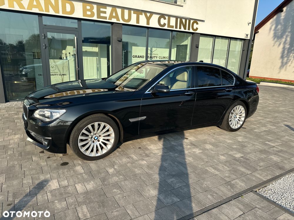 BMW Seria 7 730d xDrive - 25
