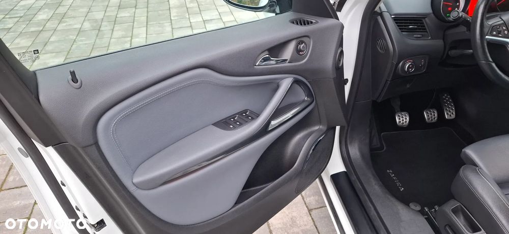 Opel Zafira Tourer 1.6 SIDI Turbo ecoFLEX Start/Stop Sport - 19