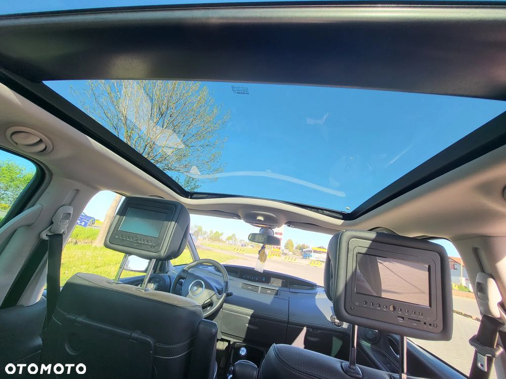 Renault Espace 2.0 dCi FAP Initiale - 17