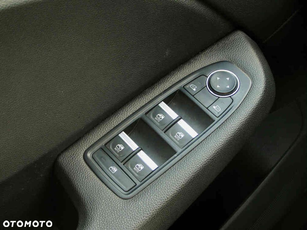 Renault Clio ver-1-0-tce-zen - 14