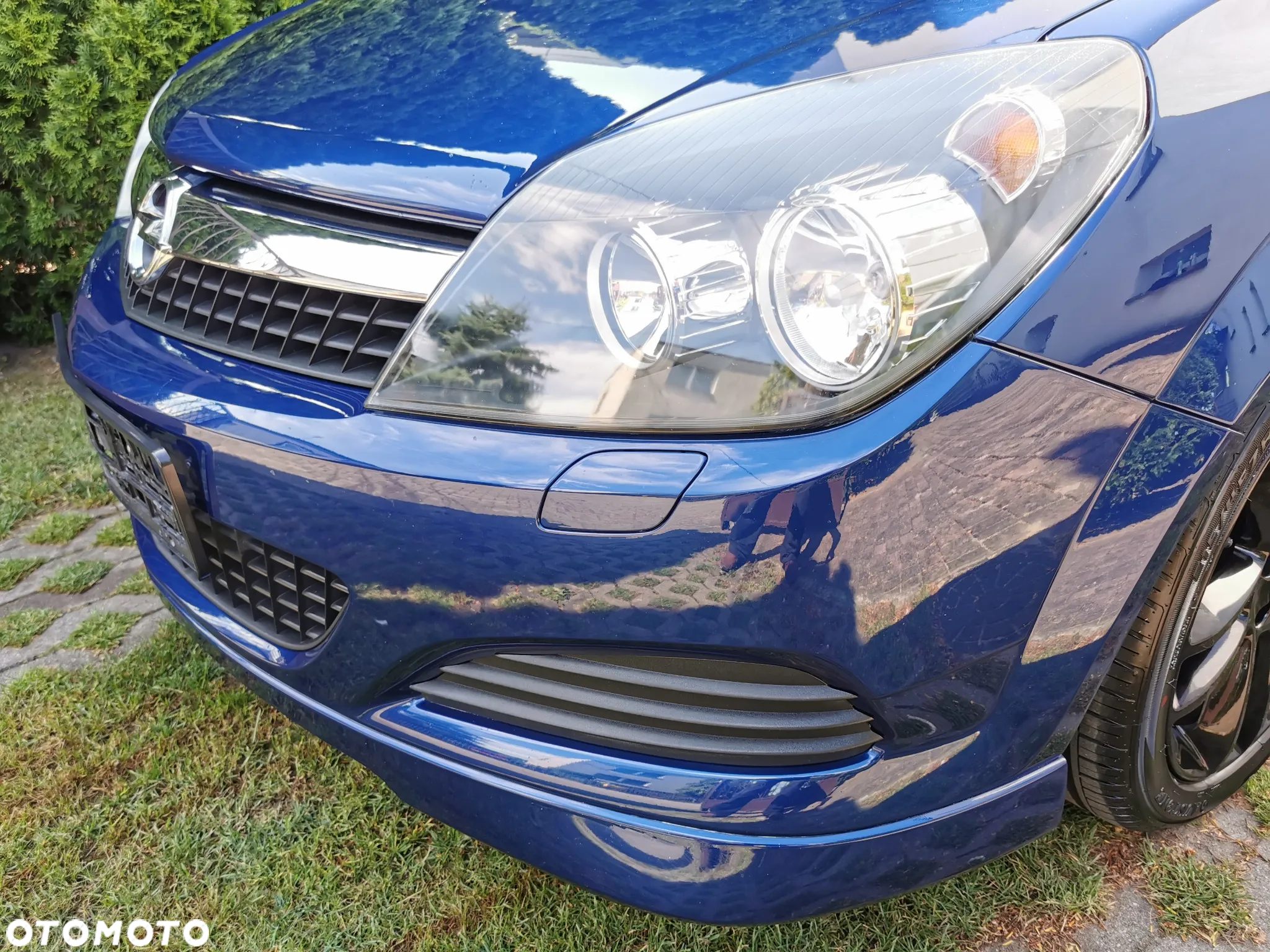 Opel Astra III GTC 1.4 Cosmo - 30