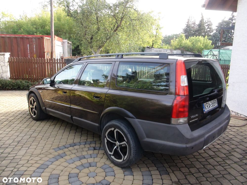 Volvo XC 70 - 1