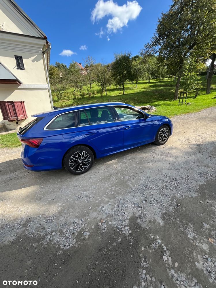 Skoda Octavia 2022 photo 3