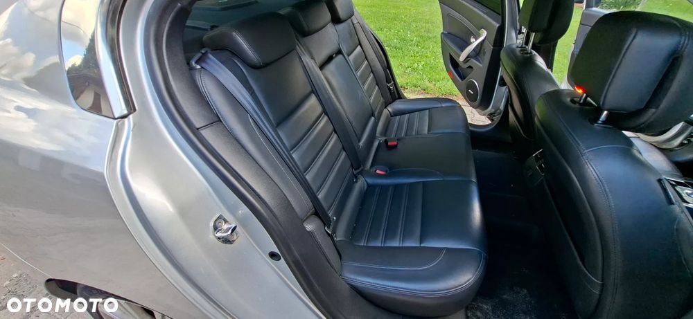 Renault Latitude 3.0 V6 dCi Initiale - 30