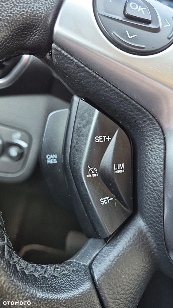 Ford Kuga 2.0 TDCi 4WD Titanium - 12