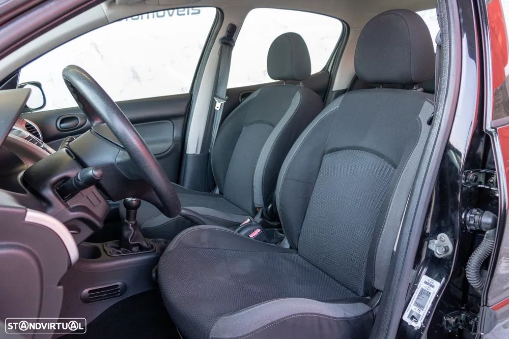 Peugeot 206+ 1.1 Urban - 16