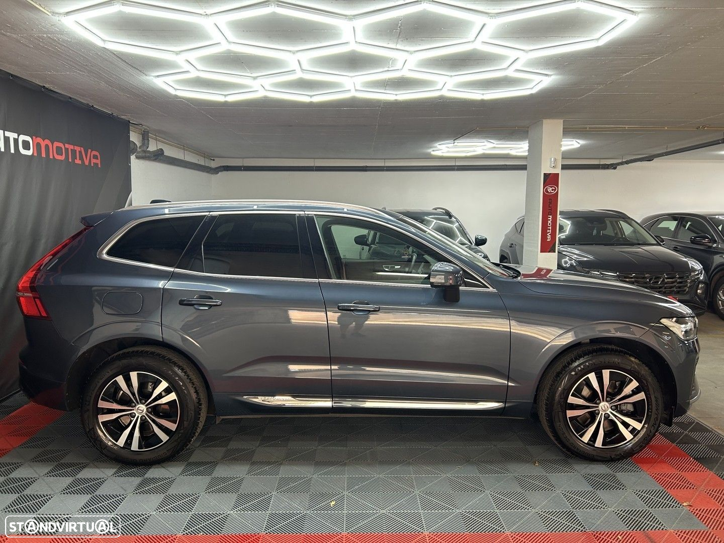 Volvo XC 60 2.0 T6 PHEV Inscription Expression AWD - 4