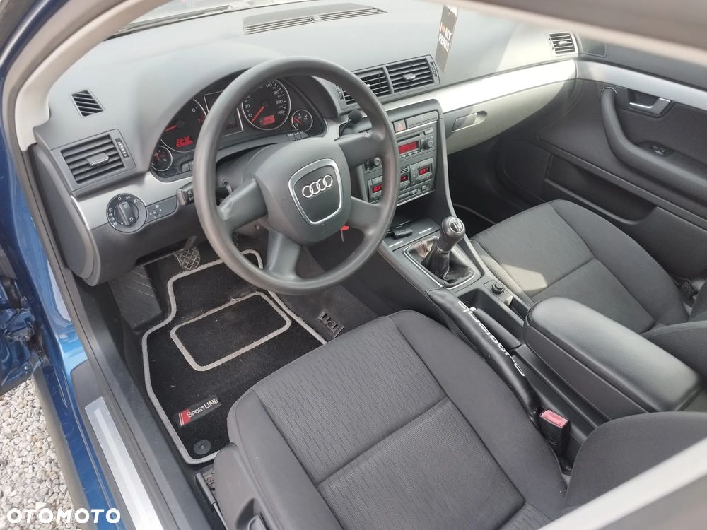 Audi A4 Avant 1.6 - 10