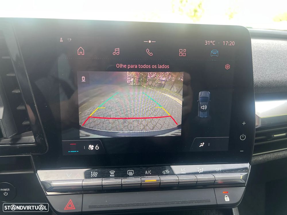 Renault Mégane E-Tech EV60 220hp optimum charge Equilibre - 9