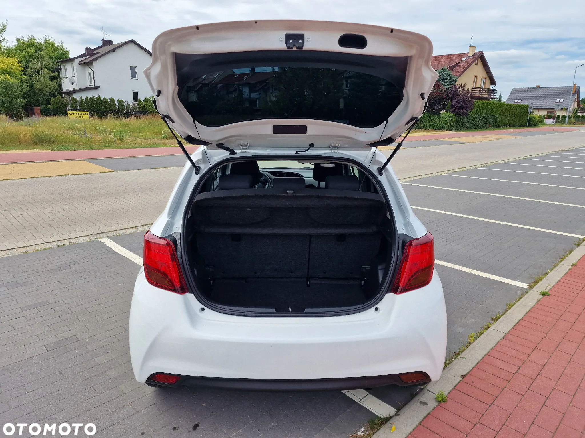 Toyota Yaris 1.0 Comfort - 17