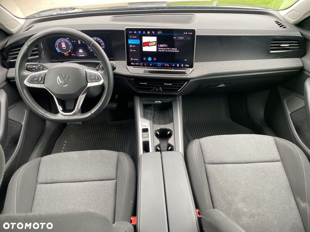 Volkswagen Passat Variant - 13