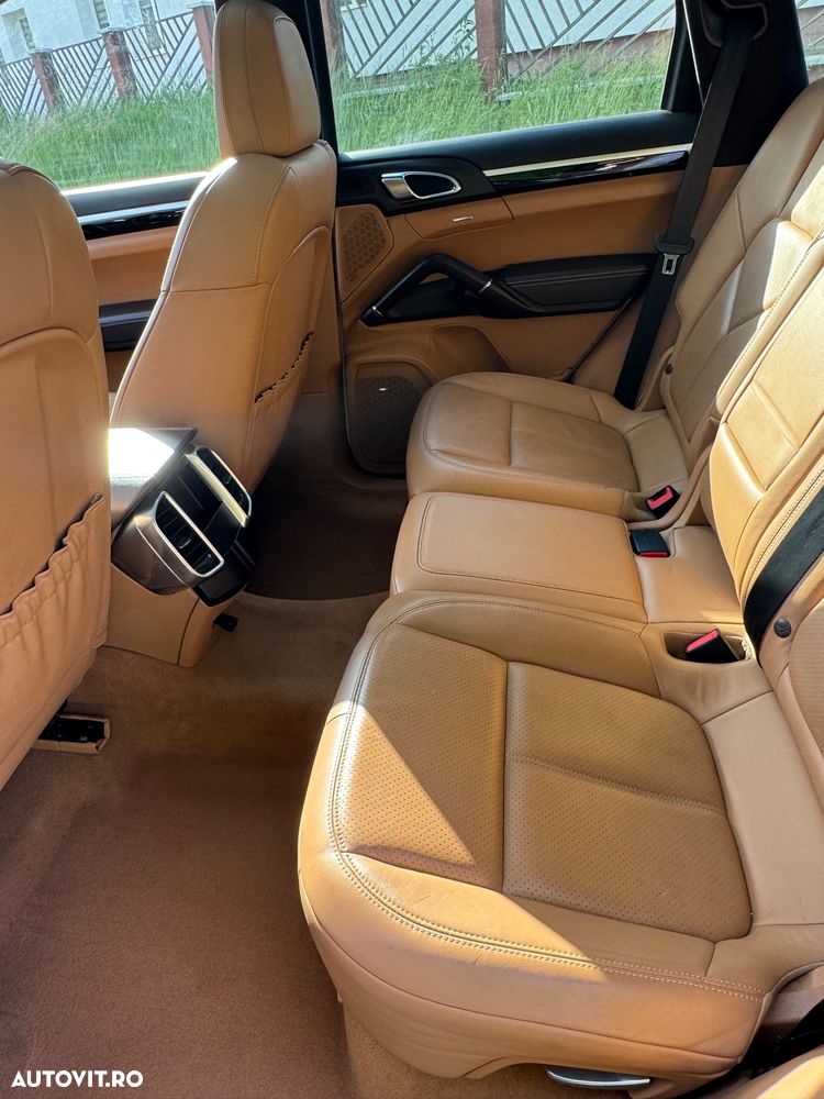 Porsche Cayenne 3.0TD TipTronic - 10