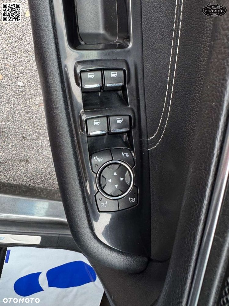 Ford Edge - 32