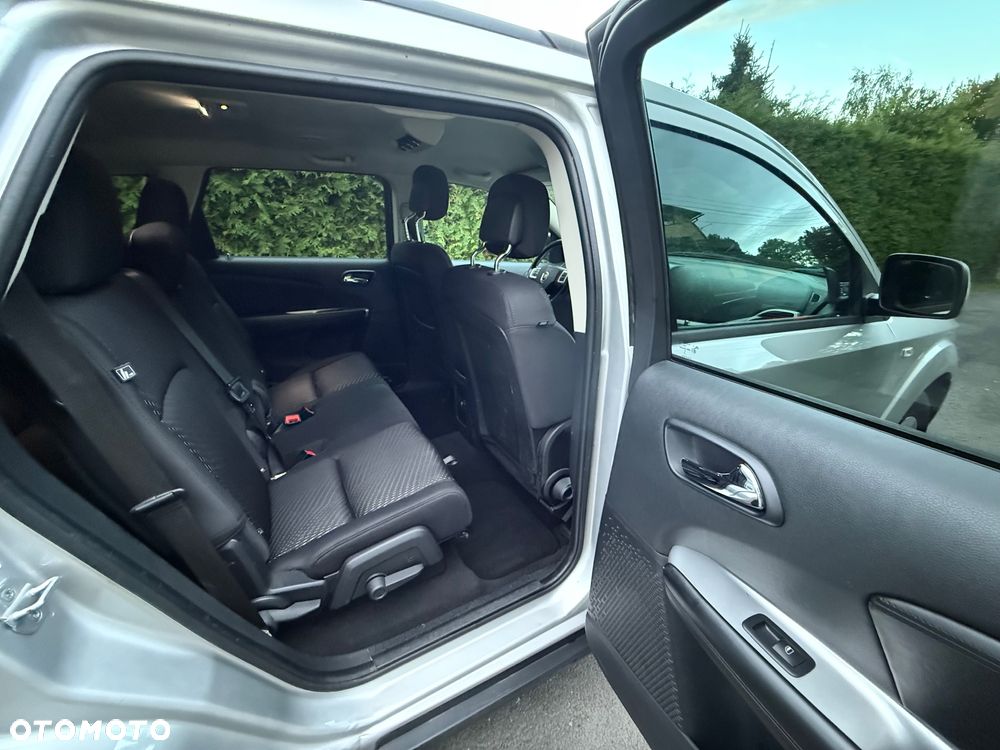 Fiat Freemont 2.0 Multijet Urban - 36