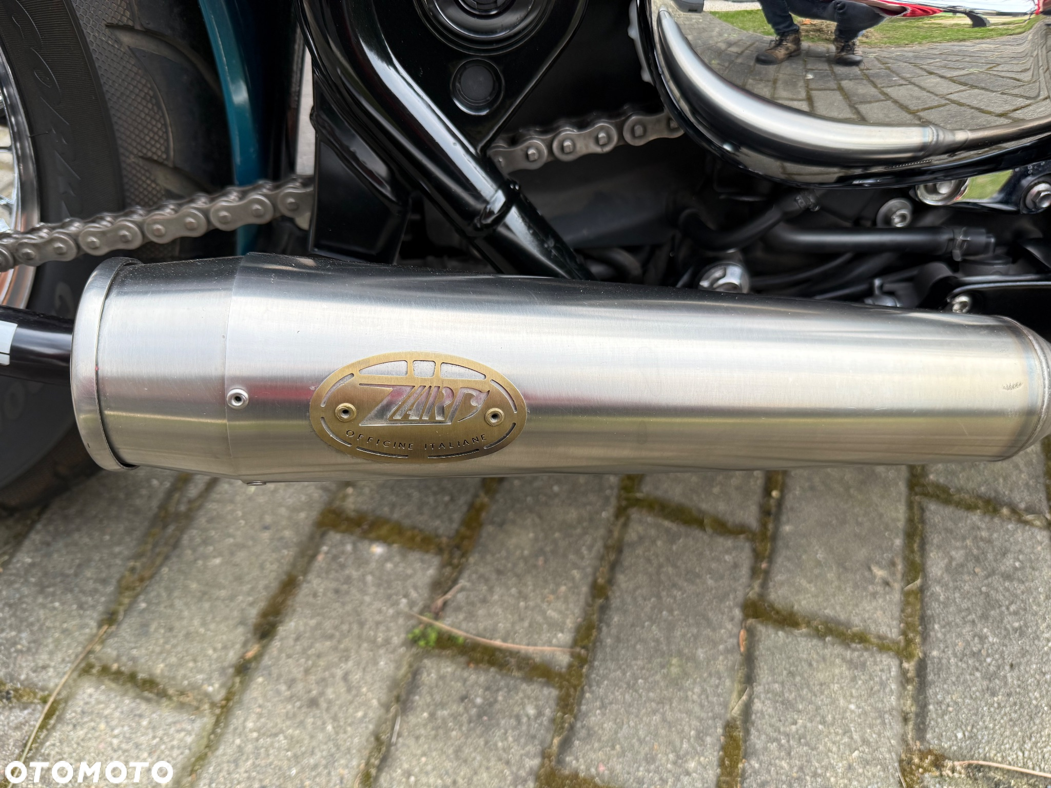 Triumph Bonneville Bobber - 15