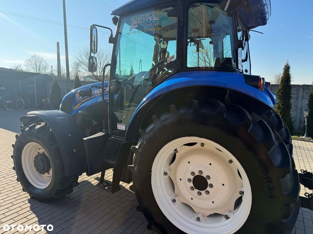 New Holland TD5.85 - 5