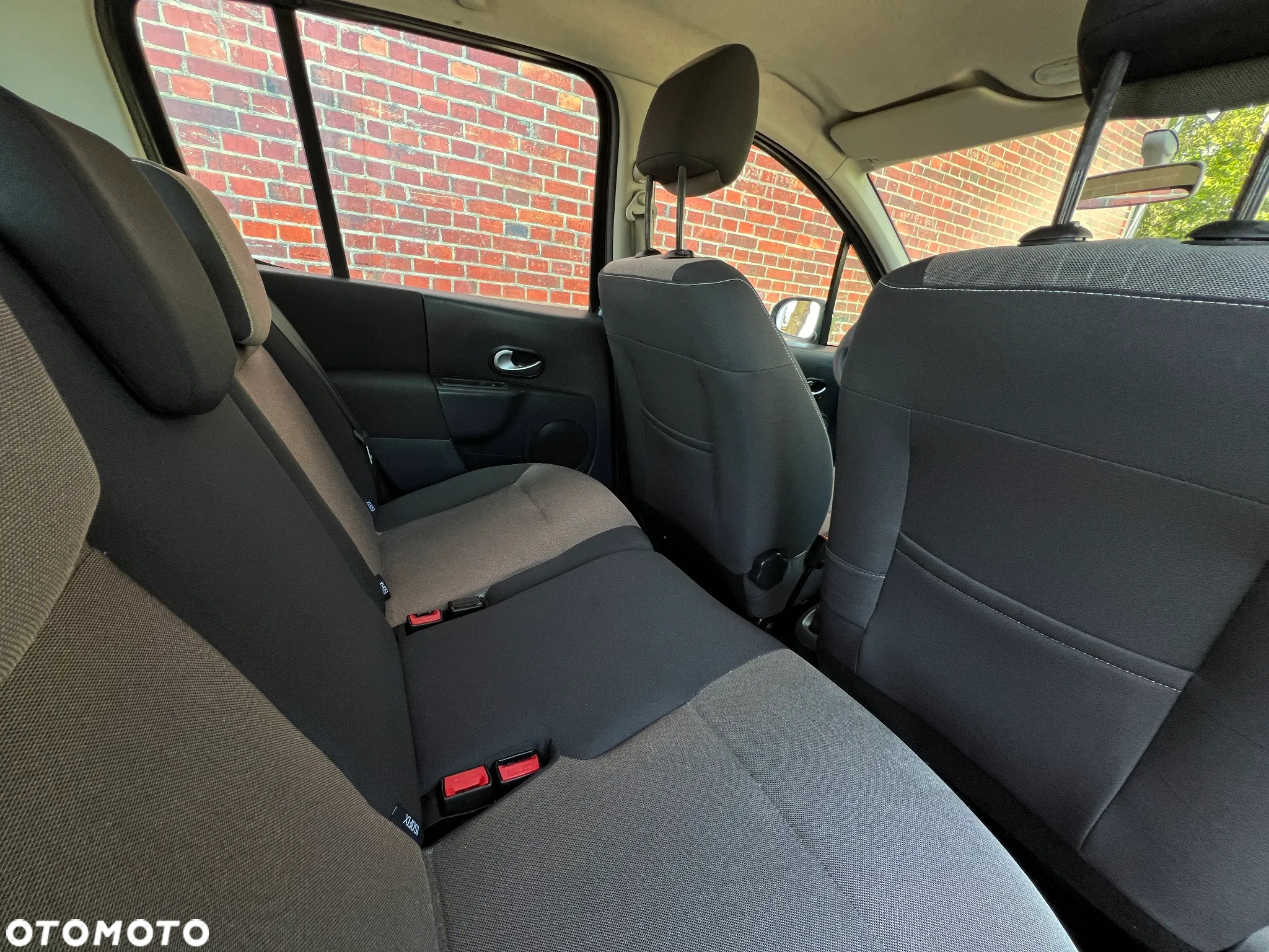Renault Modus - 18